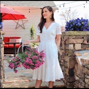 Gal Meets Glam - Angela